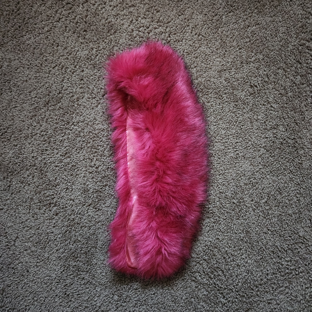 Hot Pink Faux Fur Stole